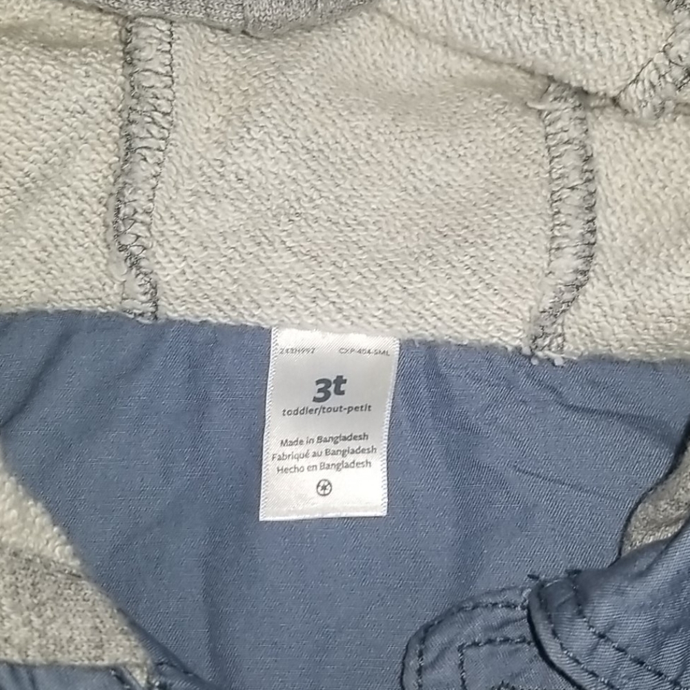 Hooded jacket - Picture 2 of 3